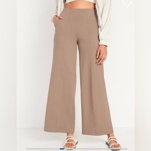 Old navy high waisted power soft wide leg pants